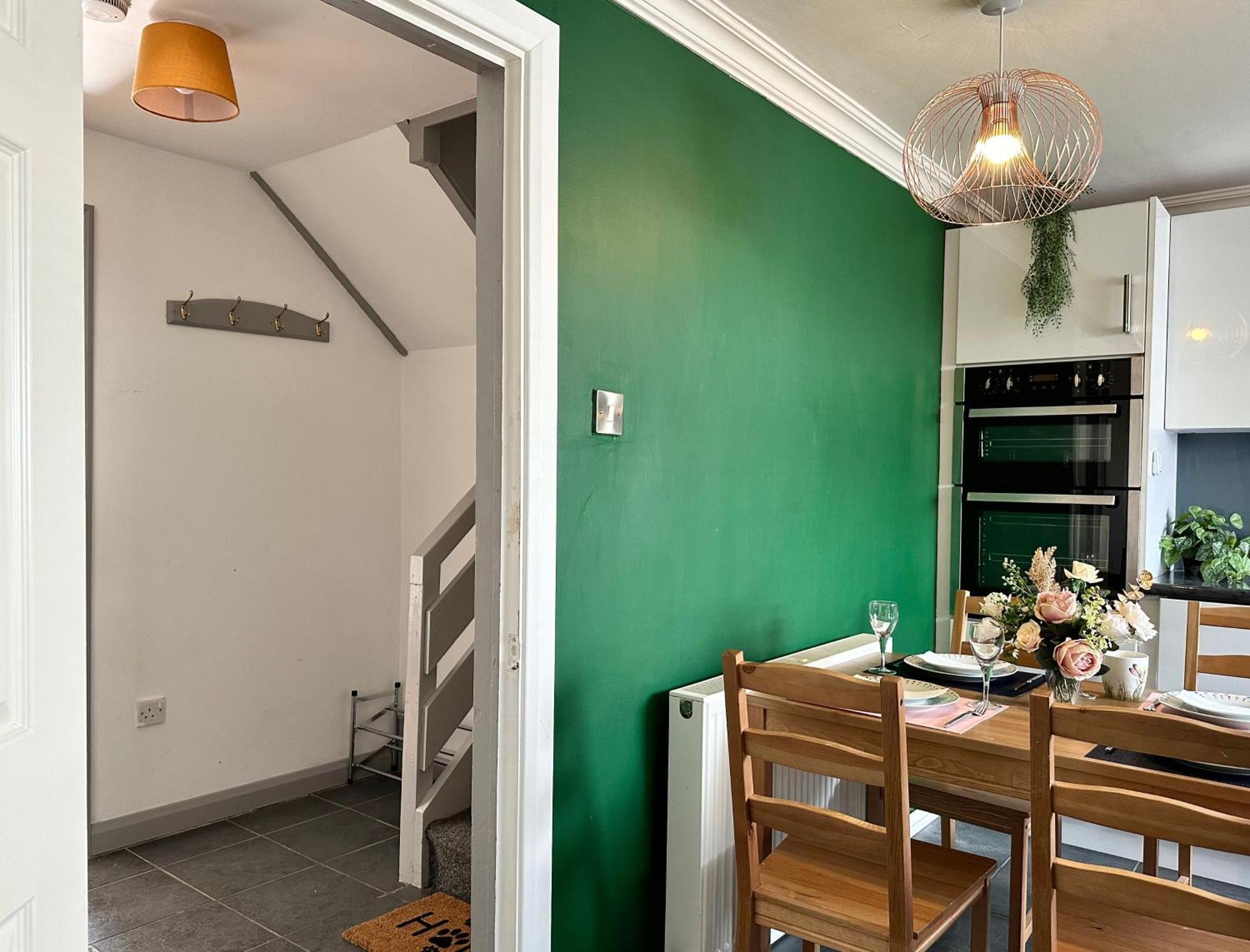 6 Guests House Old Trafford,Media City,City Centre, Free Parking Манчестер Екстер'єр фото